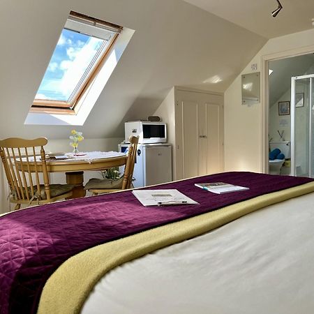 Priors Oak - A Cosy Studio With Countryside Views In Dorset Stalbridge Exterior foto